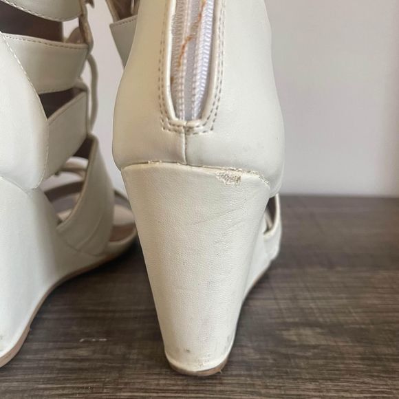 Qupid women’s white lace up peep toe bootie sandals size 7.5 - Picture 5 of 8